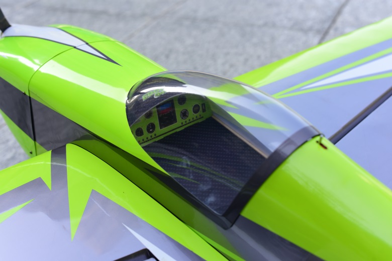 Edge540 70E - 61" - Barva: Green