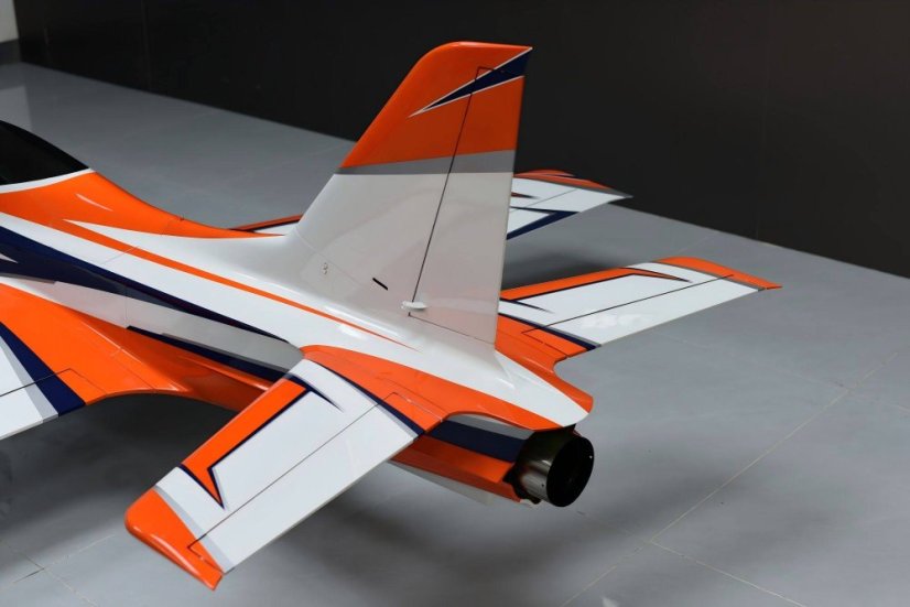 Falcon 110“/2.8m - Barva: Oranžová