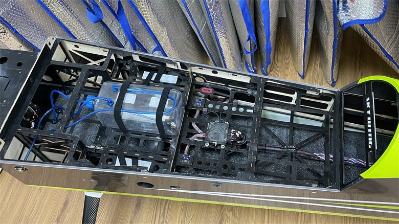 Edge540 V3 - 116"