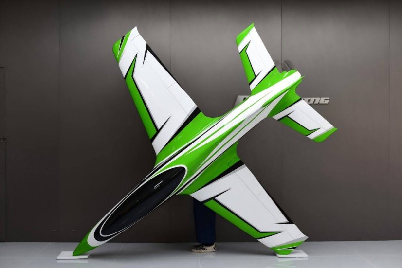 Falcon 110“/2.8m