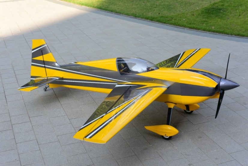 Edge540 V3 - 104" - Barva: Yellow