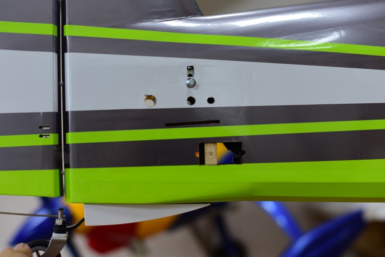 Edge540 V2 - 74"