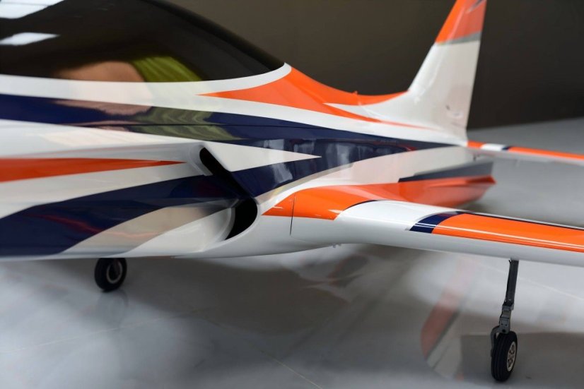 Falcon 110“/2.8m