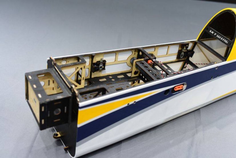 Laser 260 - 74"