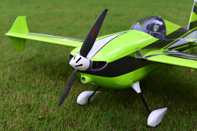 Edge540 70E - 61" - Barva: Green