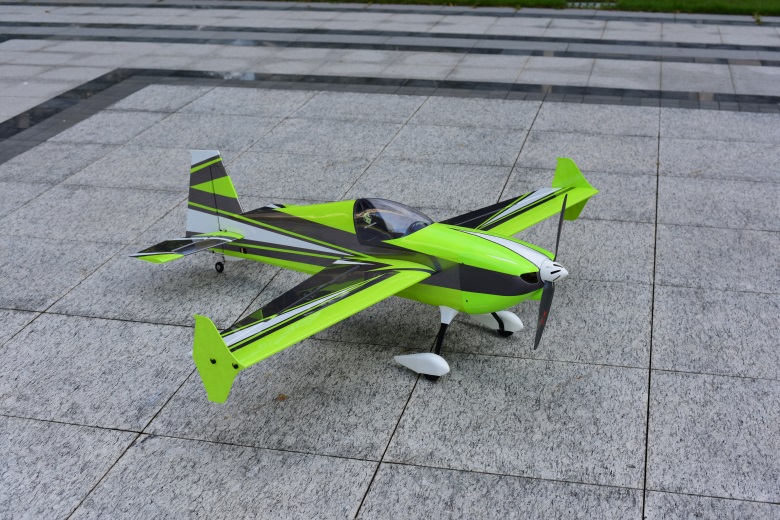 Edge540 70E - 61" - Barva: Green